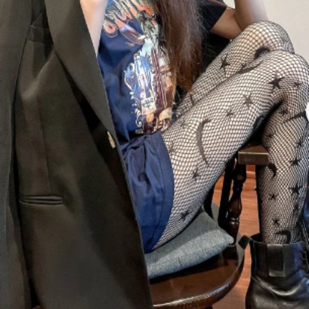 NWT, Moon & Star Fishnet Tights, One Size - Picture 2 of 3